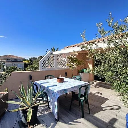 Soleil Soleil, Sur Le Toit Grande Terrasse Saint-Raphael (Var)